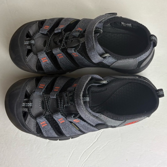 Keen Newport H2 Water Sandals Gray Size 3 - Picture 2 of 7